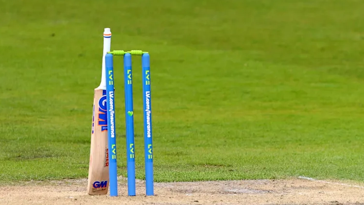 Rain Delays Test Match, Raises DRS Controversy